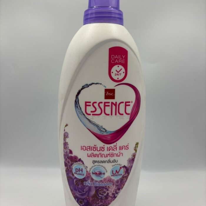 Daily Care Clothes Soap Blossom Scent-Essence 900ml